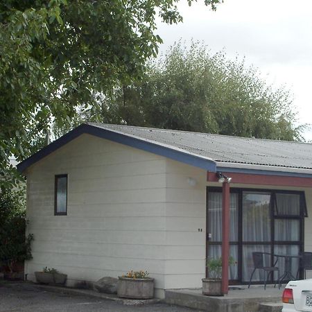 Camellia Court Family Motel Taupo Exterior foto